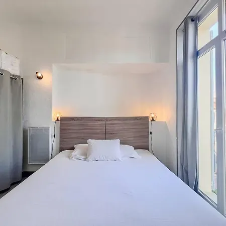 - Centre Pour 2 Personnes Villa *
